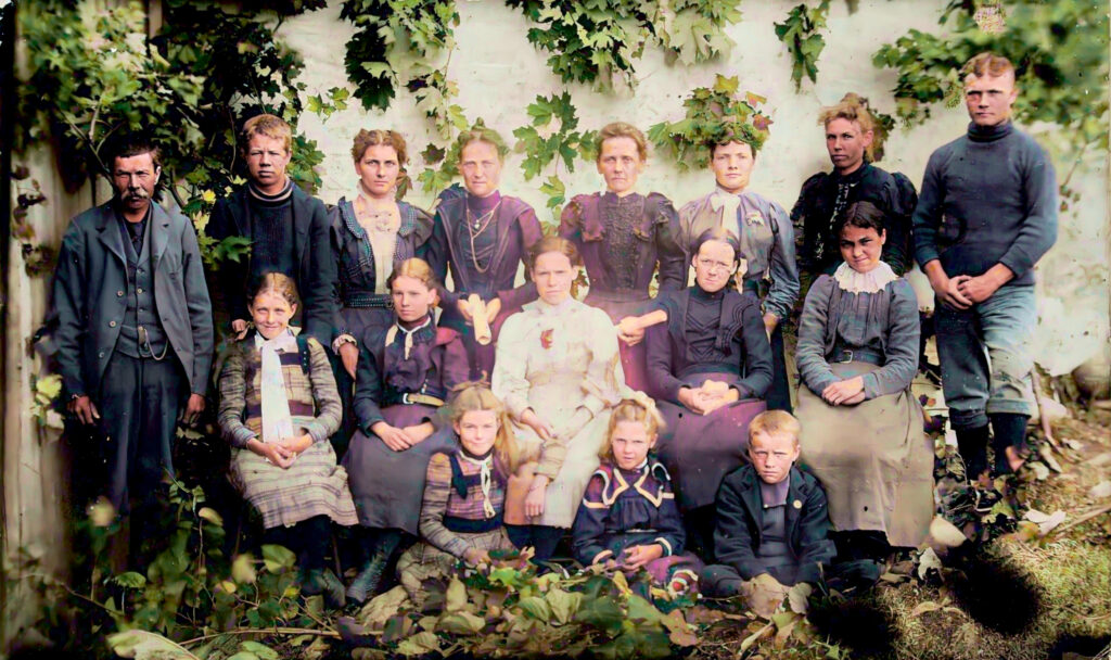 SS 1 St Edmunds Tobermory 1898-1900